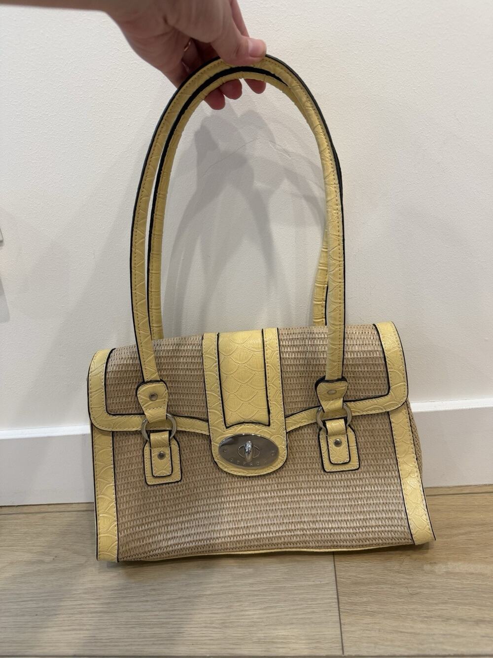 Classic Strada Basket Weave Purse